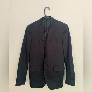 Black Uniqlo two-button blazer